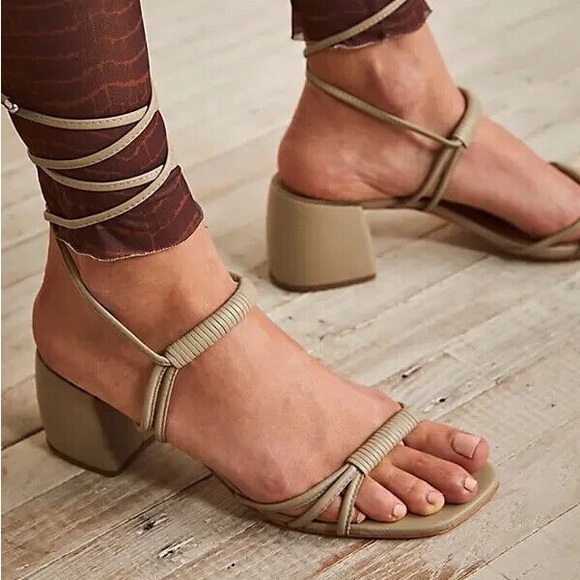 Free People Vicenza Love Struck Heels - Picture 2 of 7